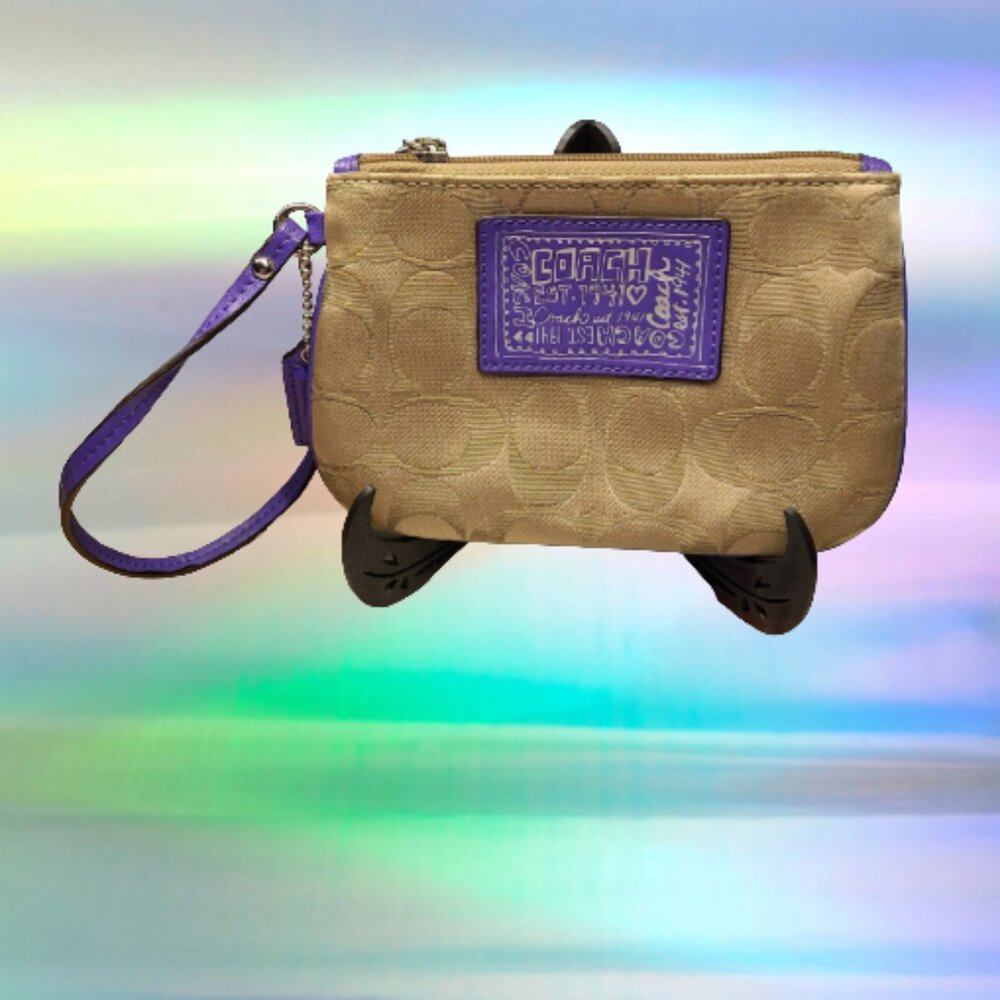COACH Poppy Jacquard Signature C Small Wristlet With Purple Trim EUC